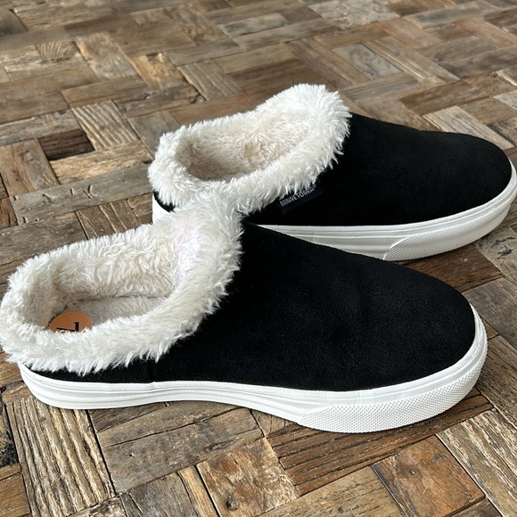 Minnetonka Women’s Zella Clog Mule Shoes NWT - Picture 9 of 9